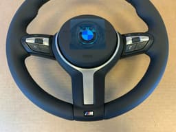BMW BMW F22 F23 F30 F31 F32 F34 F36 USA GENUINE M Steering Wheel HEATING — thumbnail 5