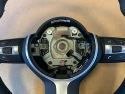 BMW BMW F22 F23 F30 F31 F32 F34 F36 USA GENUINE M Steering Wheel HEATING — thumbnail 7