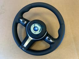 BMW BMW F22 F23 F30 F31 F32 F34 F36 USA GENUINE M Steering Wheel HEATING — thumbnail 10