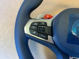 BMW BMW M5 F90 X3M F97 X4M F98 GENUINE USA M Steering Wheel HEATING ACC NEW — thumbnail 3