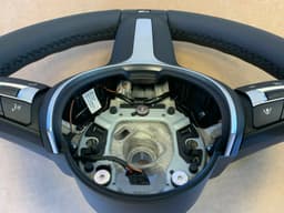BMW BMW F01 F02 F03 F04 F06 F07 F10 F11 F12 F13 GENUINE USA M Steering Wheel ACC — thumbnail 8