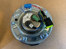 BMW BMW F01 F02 F03 F04 F06 F07 F10 F11 F12 F13 GENUINE USA M Steering Wheel ACC — thumbnail 6