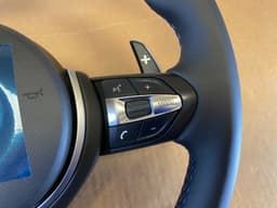 BMW BMW M5 M6 F10 F06 F12 F13 GENUINE USA M Sport Steering Wheel Paddles Heating — thumbnail 4