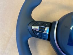 BMW BMW F22 F23 F30 F31 F32 F34 F36 F87 OEM USA M Steering Wheel ACC VIBRO TRIPLE — thumbnail 3