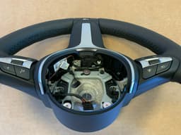BMW BMW F22 F23 F30 F31 F32 F34 F36 F87 OEM USA M Steering Wheel ACC VIBRO TRIPLE — thumbnail 8