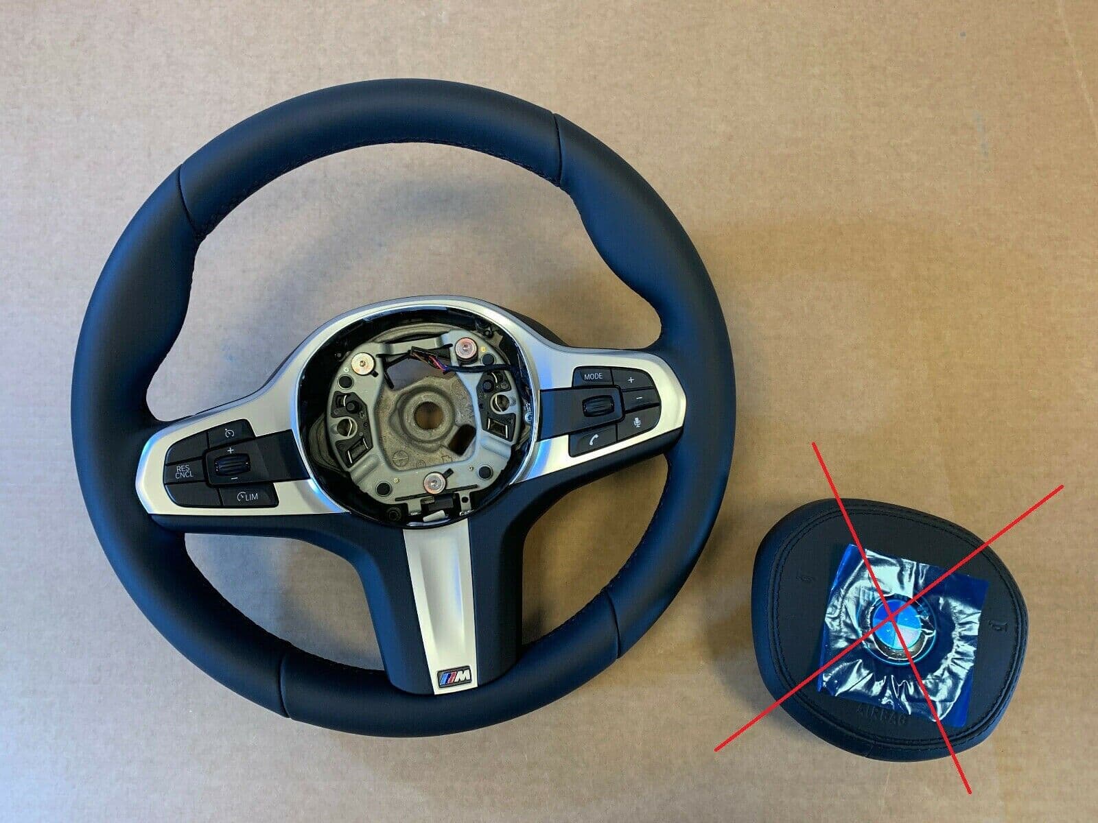 BMW BMW 5 G30 G31 G38 6 G32 X3 G01 G08 X4 G02 GENUINE M Sport Steering Wheel