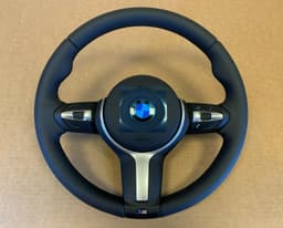 BMW BMW F20 F21 F22 F23 F30 F31 F32 F33 F34 F36 F39 F48 OEM M Steering Wheel VIBRO — thumbnail 2