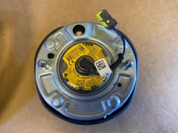 BMW BMW 5 G30 G31 G38 6 G32 X3 G01 G08 X4 G02 OEM M Steering Wheel ASSIST+ — thumbnail 6
