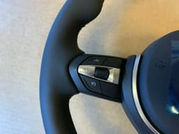 BMW BMW F01 F02 F03 F06 F07 F10 F11 F12 F13 OEM USA M Steering Wheel HEATING VIBRO — thumbnail 3