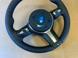 BMW BMW F01 F02 F03 F06 F07 F10 F11 F12 F13 OEM USA M Steering Wheel HEATING VIBRO — thumbnail 9