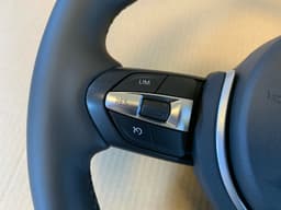BMW BMW F01 F02 F03 F04 F06 F07 F10 F11 F12 F13 GENUINE M Sport Steering Wheel VIBRO — thumbnail 3