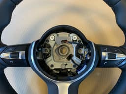 BMW BMW F01 F02 F03 F04 F06 F07 F10 F11 F12 F13 GENUINE M Sport Steering Wheel VIBRO — thumbnail 6