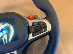 BMW BMW M5 F90 X3M F97 X4M F98 GENUINE M Steering Wheel HEATING NEW — thumbnail 4
