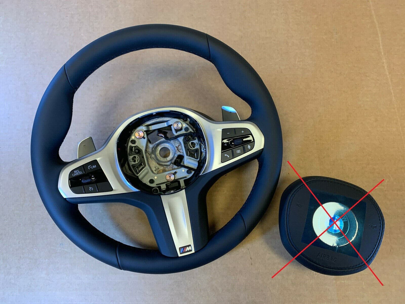 BMW BMW 5 G30 G31 G38 6 G32 X3 G01 G08 X4 G02 OEM LCI EU M Steering Wheel VIBRO