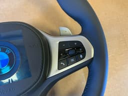 BMW BMW 5 G30 G31 G38 6 G32 X3 G01 G08 X4 G02 OEM LCI EU M Steering Wheel VIBRO — thumbnail 4