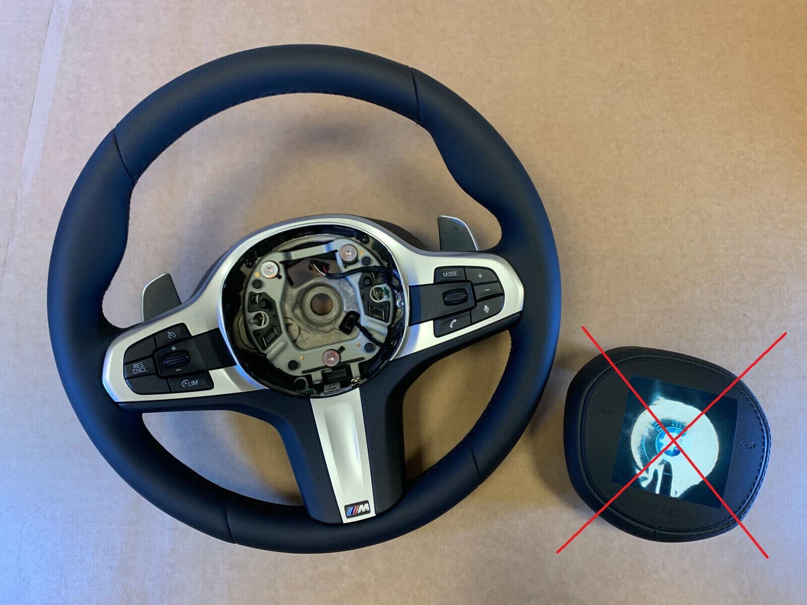 BMW BMW 5 6 X3 X4 G30 G31 G38 G32 G01 G08 G02 OEM USA M Steering Wheel Paddles VIBRO