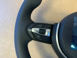 BMW BMW F15 F16 F25 F26 F39 F45 F48 USA M Steering Wheel HEATING — thumbnail 3
