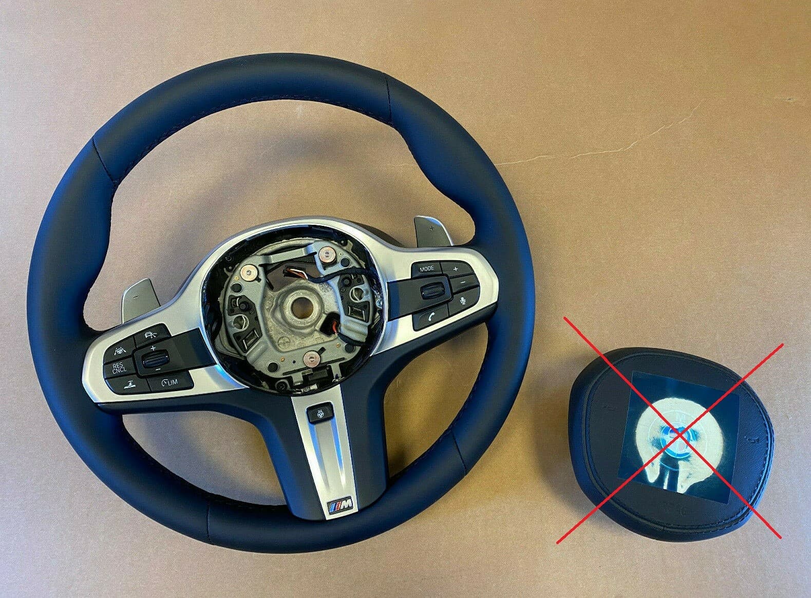 BMW BMW 5 G30 G31 G38 6 G32 X3 G01 X4 G02 OEM M Steering Wheel HEATING VIBRO ASSIST+
