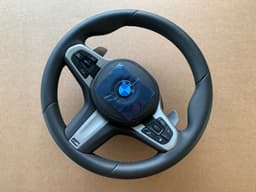 BMW BMW 5 6 X3 X4 G30 G31 G32 G01 G02 OEM USA M Steering Wheel Shift Paddles VIBRO — thumbnail 10