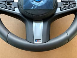 BMW BMW 5 6 X3 X4 G30 G31 G32 G01 G02 OEM USA M Steering Wheel Shift Paddles VIBRO — thumbnail 5
