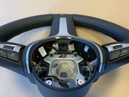 BMW BMW F15 F16 F20 F21 F22 F25 F26 F30 F31 F32 F33 F34 OEM M Sport Steering Wheel — thumbnail 7
