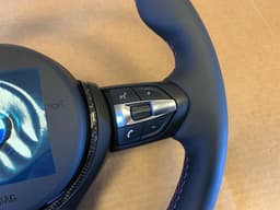 BMW BMW F15 F16 F25 F26 F39 F45 F48 USA GENUINE M Steering Wheel HEATED VIBRO CARBON — thumbnail 4