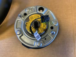 BMW BMW F01 F02 F03 F04 F06 F07 F10 F11 F12 F13 OEM M Sport Steering Wheel VIBRO ACC — thumbnail 6