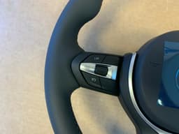 BMW BMW F15 F16 F25 F26 F39 F45 F48 GENUINE USA M Steering Wheel — thumbnail 3