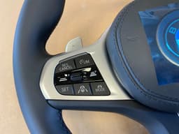 BMW BMW 8 X5 X6 X7 G14 G15 G16 G05 G06 G07 USA M Steering Wheel HEATED VIBRO ASSIST+ — thumbnail 3