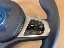 BMW BMW 8 X5 X6 X7 G14 G15 G16 G05 G06 G07 USA M Steering Wheel HEATED VIBRO ASSIST+ — thumbnail 4