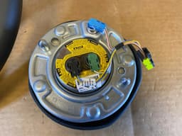 BMW BMW 5 G30 G31 G38 6 G32 X3 G01 G08 X4 G02 GENUINE USA M Steering Wheel ASSIST+ — thumbnail 6