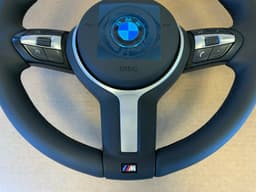 BMW BMW F22 F23 F30 F31 F32 F34 F36 F87 OEM USA M Steering Wheel VIBRO TRIPLE AIR — thumbnail 5