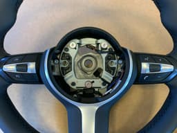 BMW BMW F22 F23 F30 F31 F32 F34 F36 F87 OEM USA M Steering Wheel VIBRO TRIPLE AIR — thumbnail 7