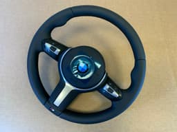 BMW BMW F22 F23 F30 F31 F32 F34 F36 F87 OEM USA M Steering Wheel VIBRO TRIPLE AIR — thumbnail 10