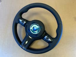 BMW BMW F22 F23 F30 F31 F32 F33 F34 F36 F87 USA M Steering Wheel CARBON VIBRO ACC — thumbnail 10