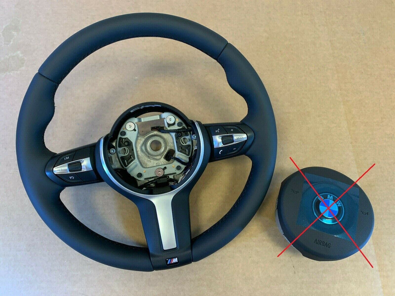 BMW BMW F22 F23 F30 F31 F32 F34 F36 USA GENUINE M Steering Wheel HEATING VIBRO