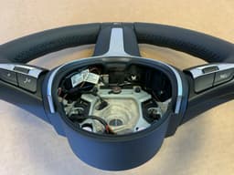 BMW BMW F22 F23 F30 F31 F32 F34 F36 USA GENUINE M Steering Wheel HEATING VIBRO — thumbnail 8