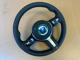 BMW BMW F22 F23 F30 F31 F32 F34 F36 USA GENUINE M Steering Wheel HEATING VIBRO — thumbnail 9