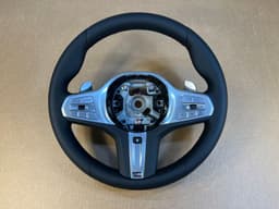 BMW BMW 7 G11/G12 LCI X7 G07 GENUINE M Steering Wheel Shift Paddles VIBRO Heating — thumbnail 1