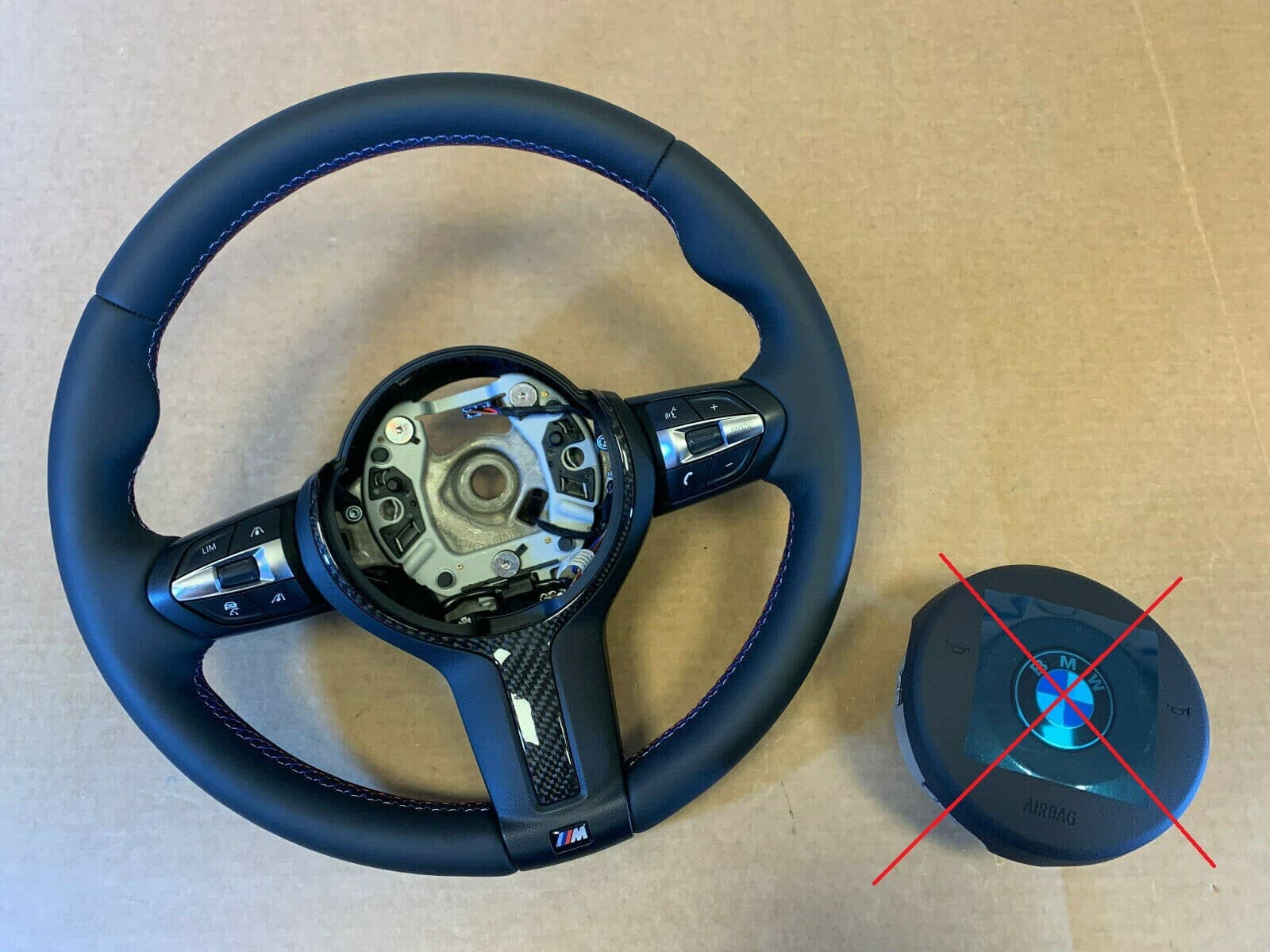 BMW BMW F21 F22 F30 F31 F32 F33 F34 F36 USA M Steering Wheel HEATED VIBRO ACC CARBON