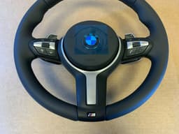 BMW BMW X3 X4 X5 X6 F15 F16 F25 F26 USA M Steering Wheel PADDLES VIBRO ASSIST+ — thumbnail 5