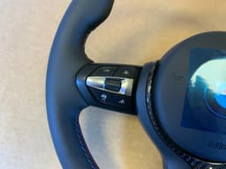 BMW BMW F21 F22 F30 F31 F32 F33 F34 F36 USA M Steering Wheel HEATED VIBRO ACC CARBON — thumbnail 3