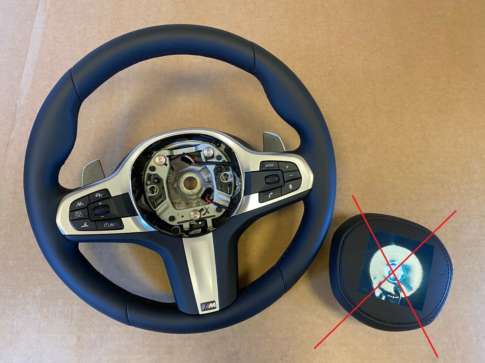 BMW BMW 5 G30 G31 G38 6 G32 X3 G01 G08 X4 G02 OEM M Steering Wheel Assist+ VIBRO