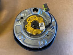 BMW BMW 5 G30 G31 G38 6 G32 X3 G01 G08 X4 G02 OEM M Steering Wheel Assist+ VIBRO — thumbnail 6