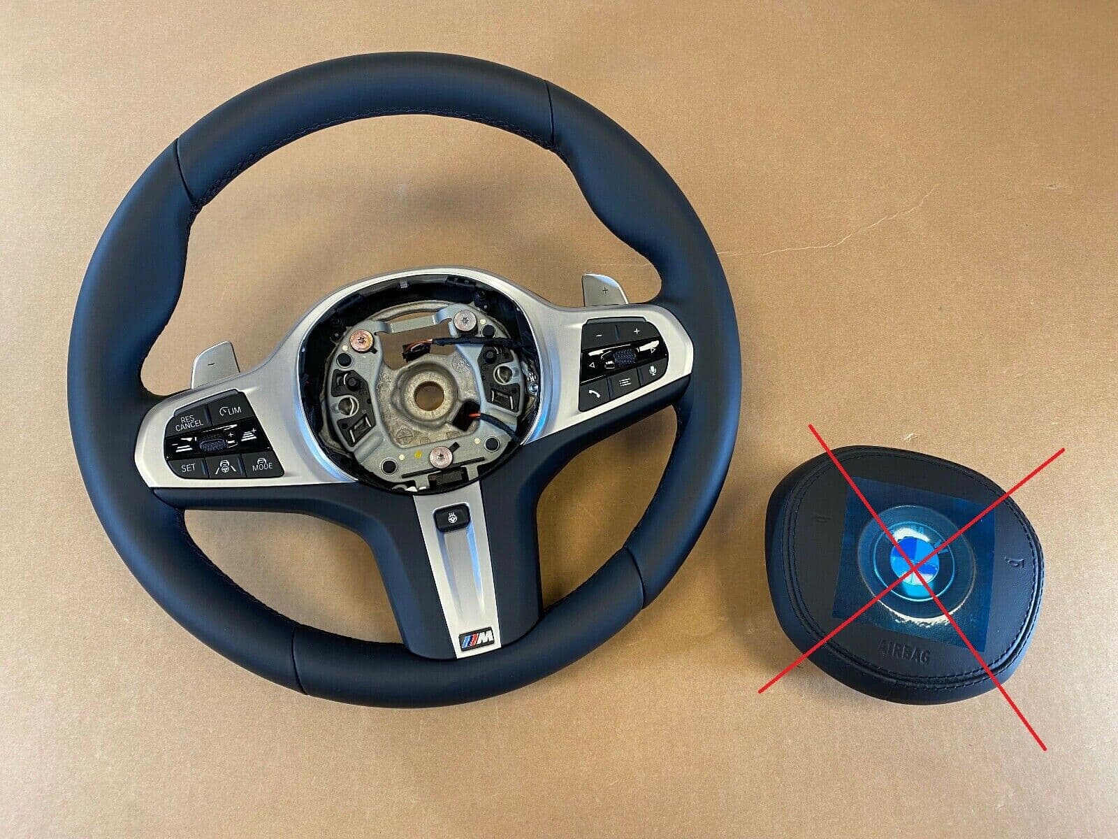 BMW BMW 8 X5 X6 X7 G14 G15 G16 G05 G06 G07 EU M Steering Wheel HEATING VIBRO ASSIST+