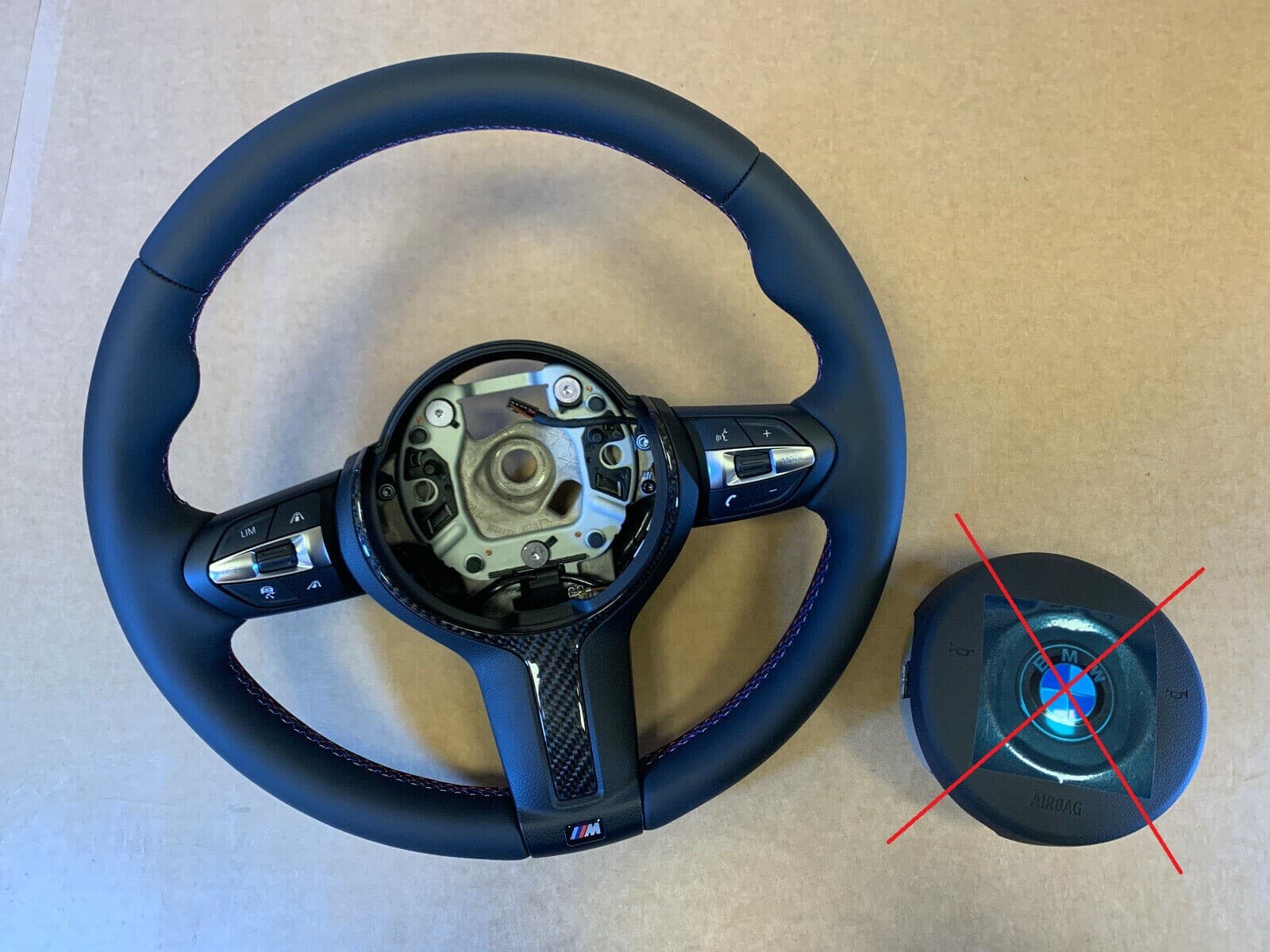 BMW BMW F22 F23 F30 F31 F32 F33 F34 F36 F87 OEM USA M Steering Wheel CARBON ACC