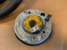 BMW BMW F15 F16 F20 F22 F25 F26 F30 F31 F32 F33 F34 OEM M Sport Steering Wheel NEW — thumbnail 9