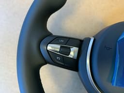 BMW BMW F15 F16 F20 F22 F25 F26 F30 F31 F32 F33 F34 OEM M Sport Steering Wheel NEW — thumbnail 3
