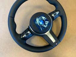 BMW BMW F15 F16 F20 F22 F25 F26 F30 F31 F32 F33 F34 OEM M Sport Steering Wheel NEW — thumbnail 10