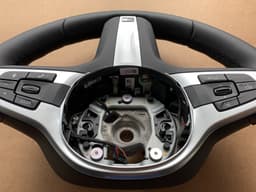BMW BMW 5 G30 G31 G38 6 G32 X3 G01 G08 X4 G02 GENUINE M Sport Steering Wheel VIBRO — thumbnail 8